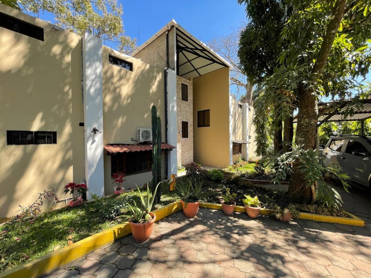 Villa Las Flores San Salvador Bagian luar foto