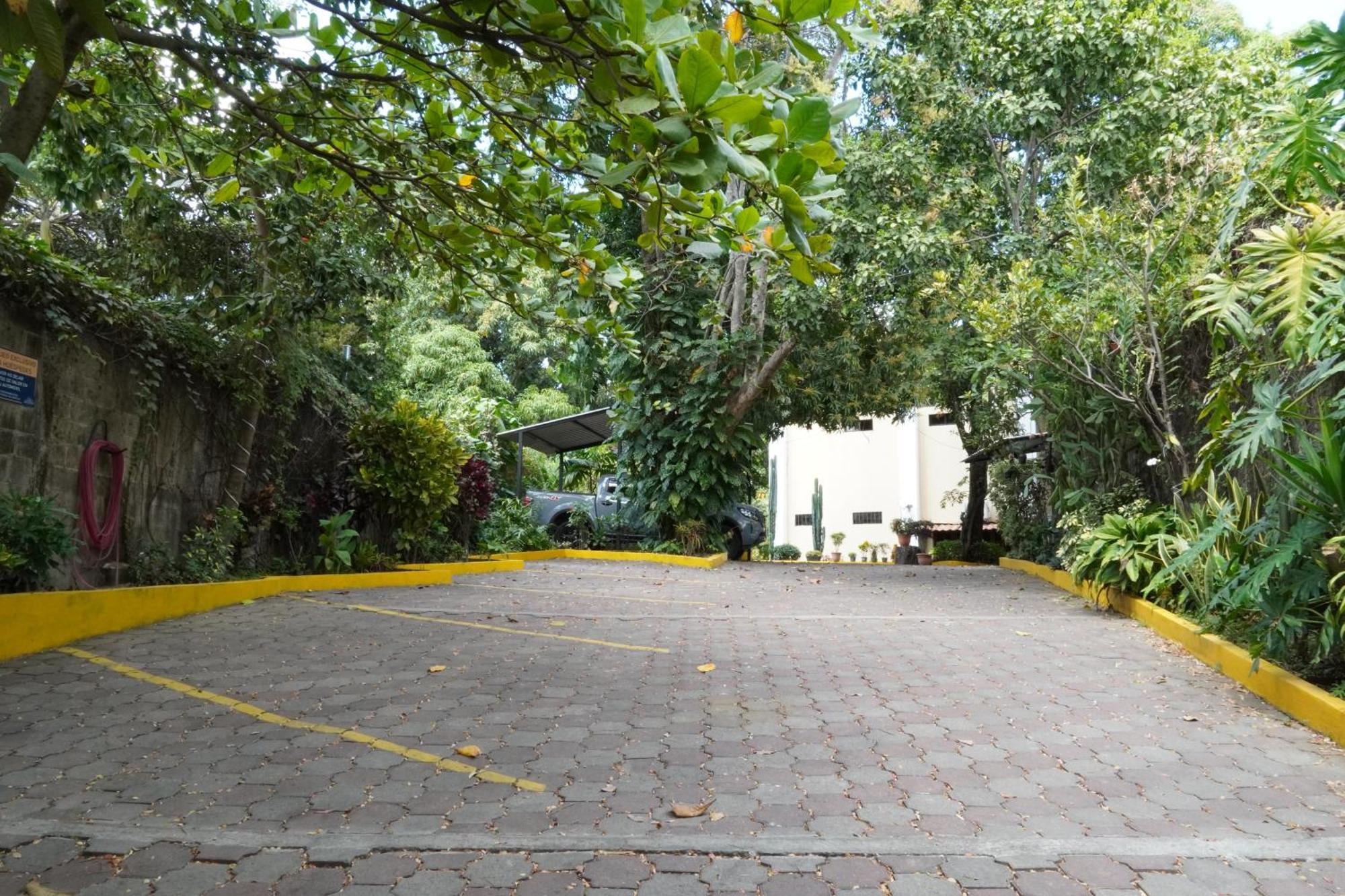 Villa Las Flores San Salvador Bagian luar foto